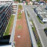 100 Qm Penthouse, Self-Check-In, 2 Parkplaetze