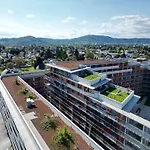 100 Qm Penthouse, Self-Check-In, 2 Parkplaetze