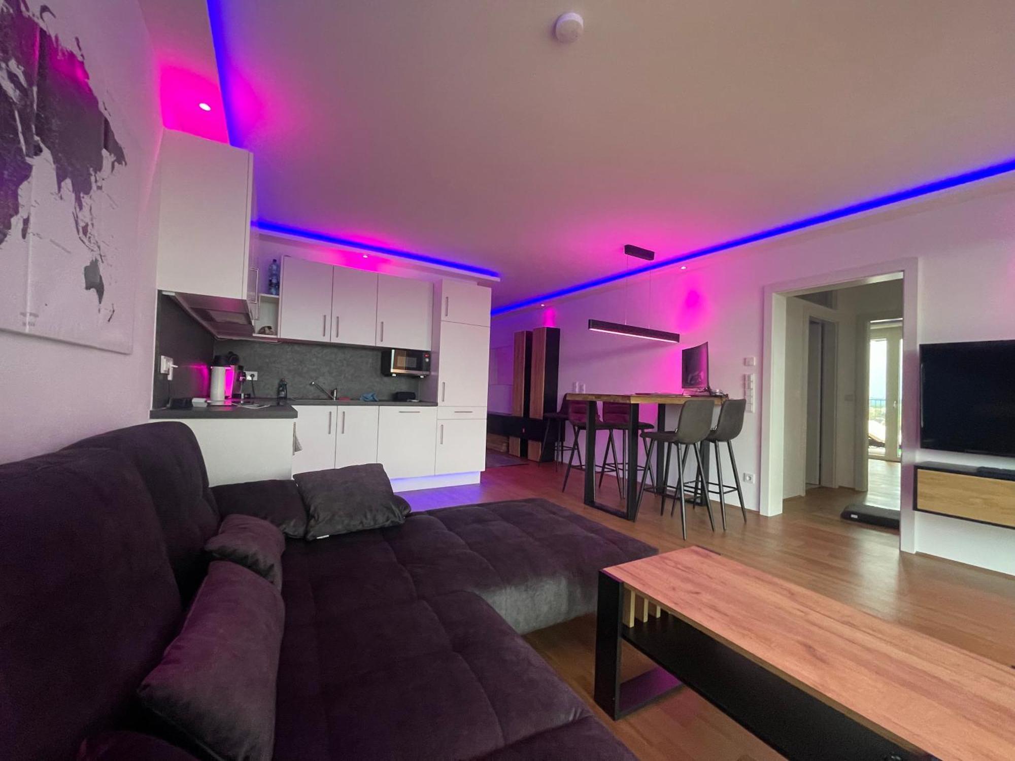 100 Qm Penthouse, Self-check-in, 2 Parkplaetze * Graz