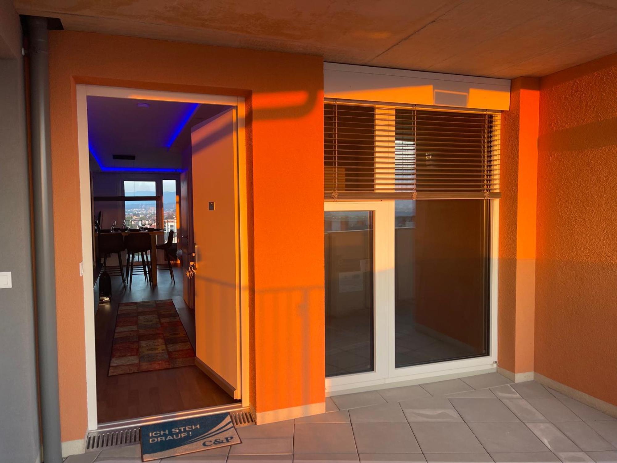Appartement 100 Qm Penthouse, Self-check-in, 2 Parkplaetze *