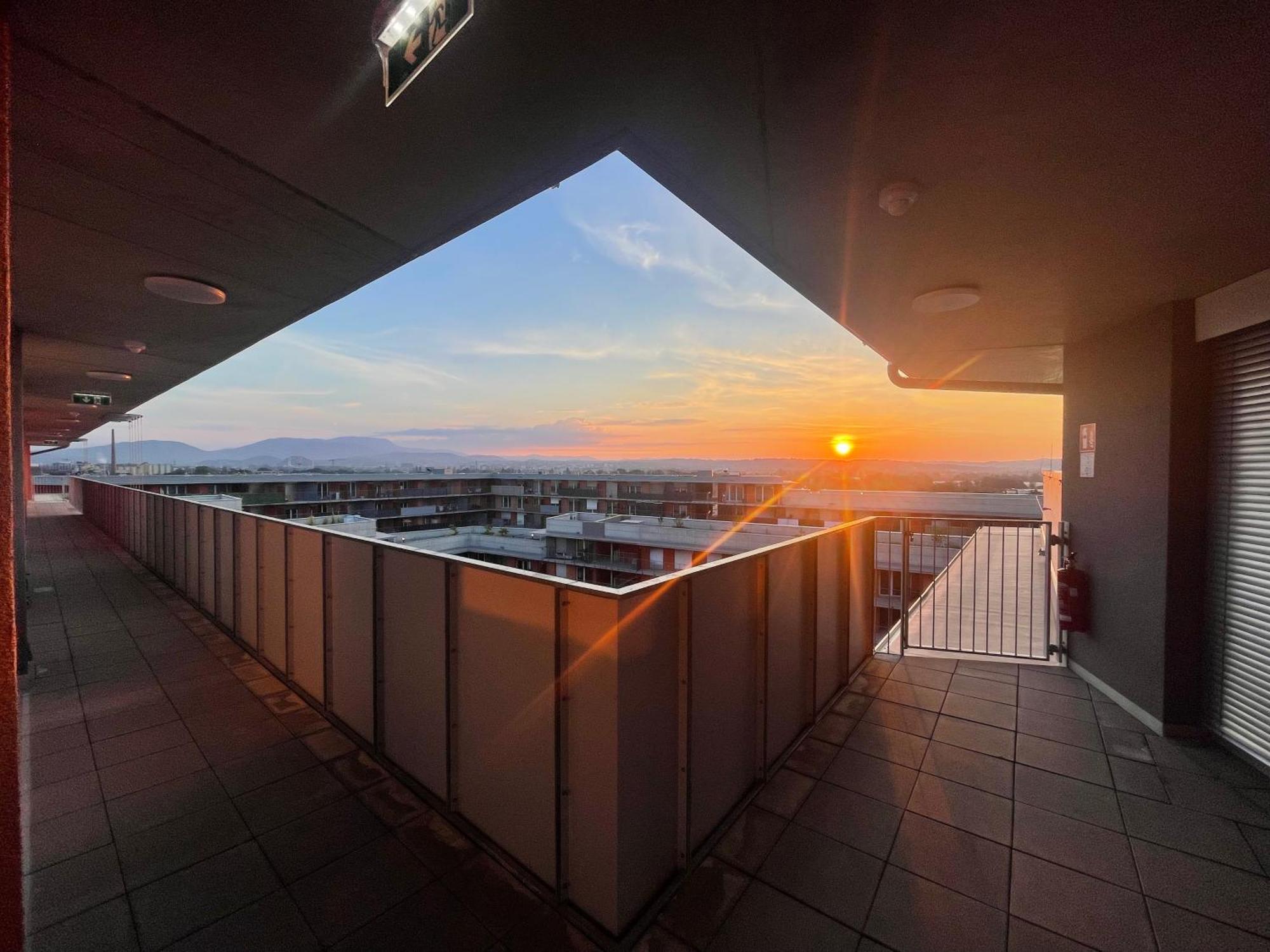 100 Qm Penthouse, Self-check-in, 2 Parkplaetze * Graz